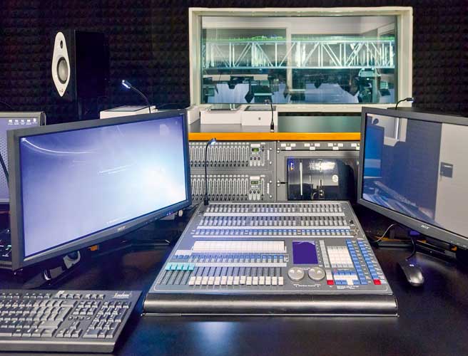 Estudio-rádio-y-doblaje